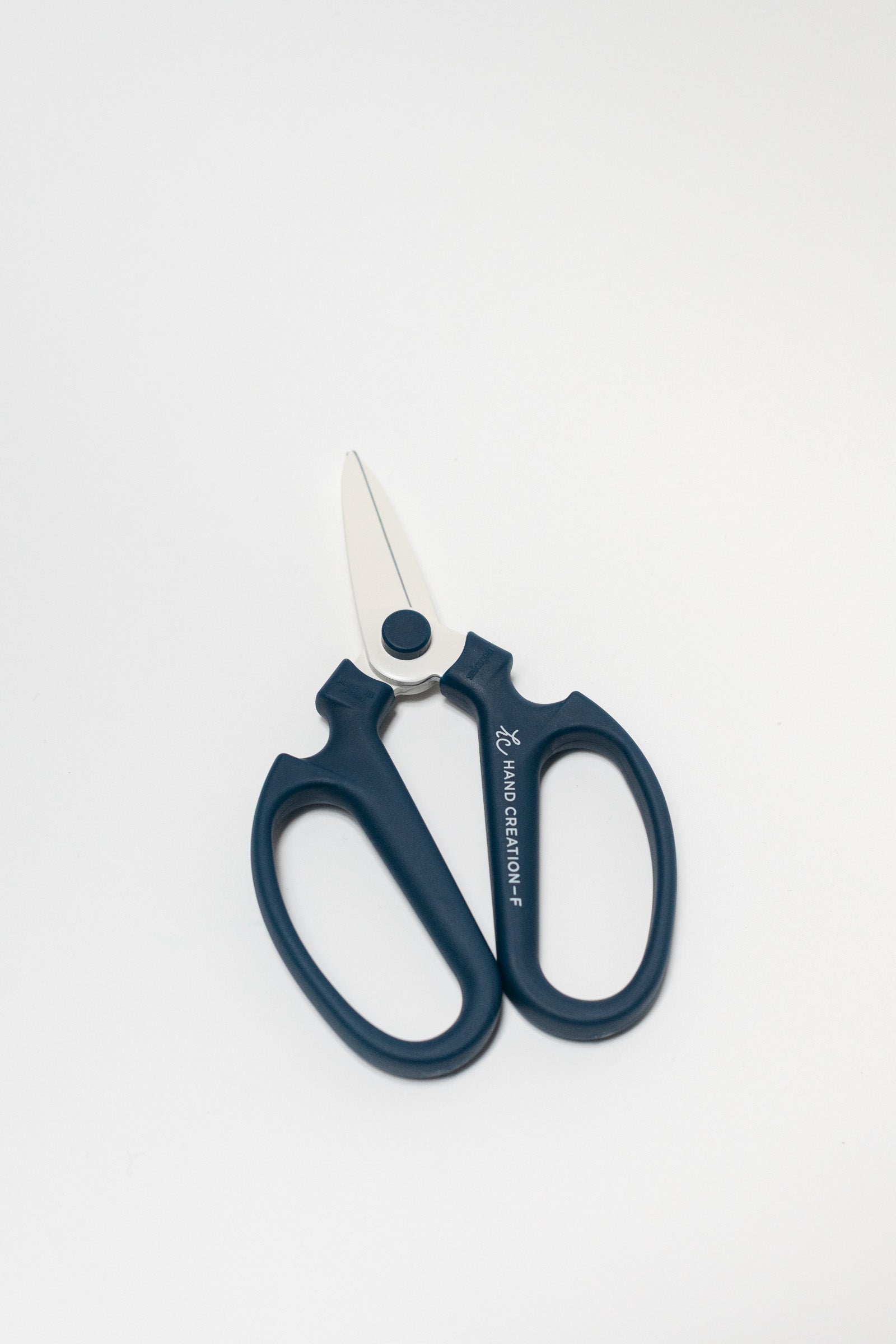 Flower Scissors, Blue