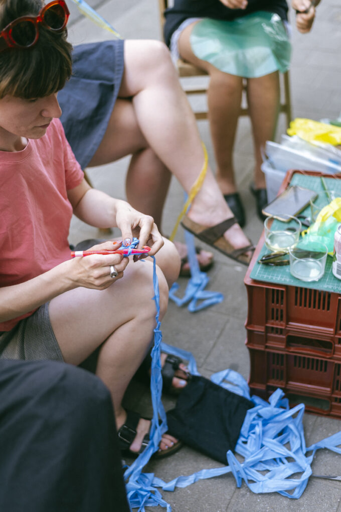 Workshop One Man's Trash by Liesbeth Plettinckx - crochet a new treasure using found plastic shopping bags