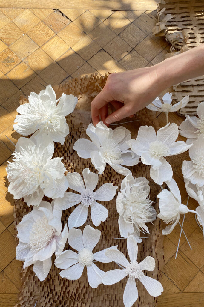 Handmade white paper flowers at Wilder Antwerp