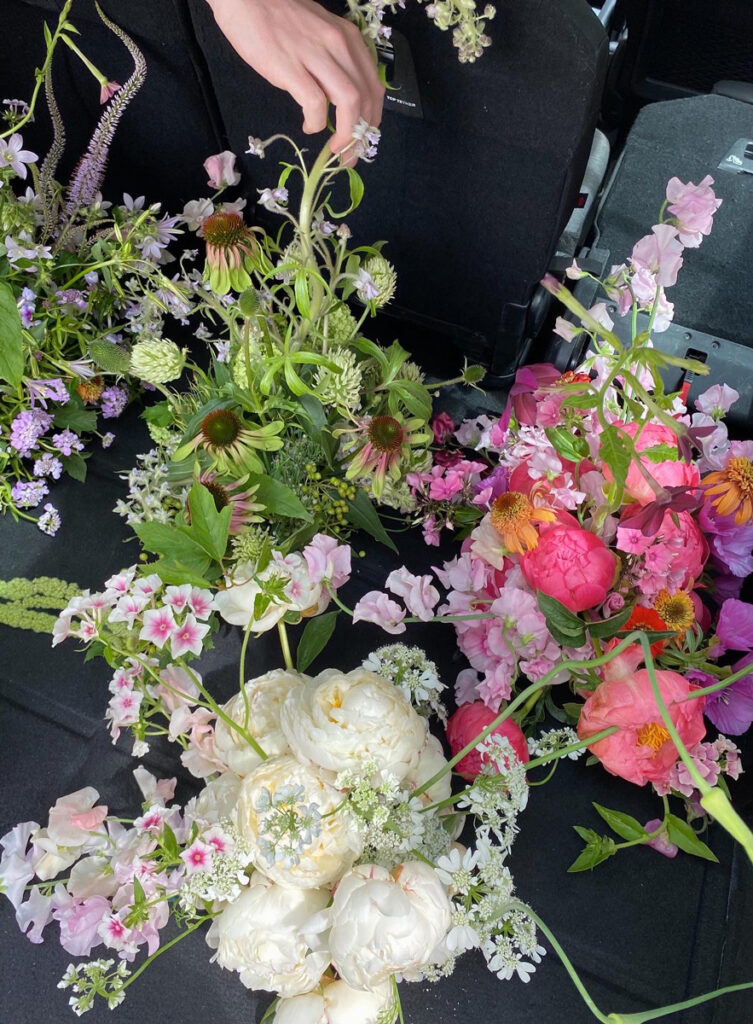 Bespoke fresh flower arrangements at Wilder Antwerp