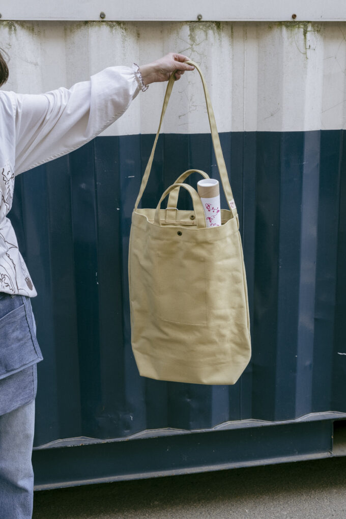 Niwaki Daikon tote, a durable weatherproof canvas market bag at Wilder Antwerp