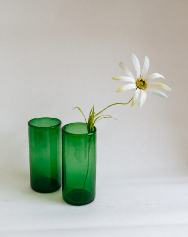 Ice Tea Vase by La Soufflerie, hand-blown glassware at Wilder Antwerp