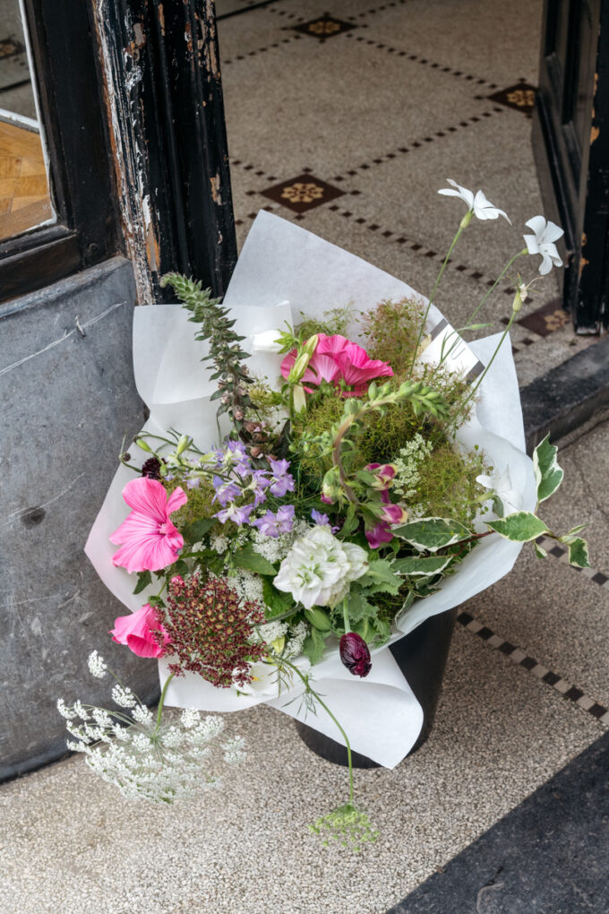 Friday Flowers, flower deliveries within Antwerp, by Wilder - June