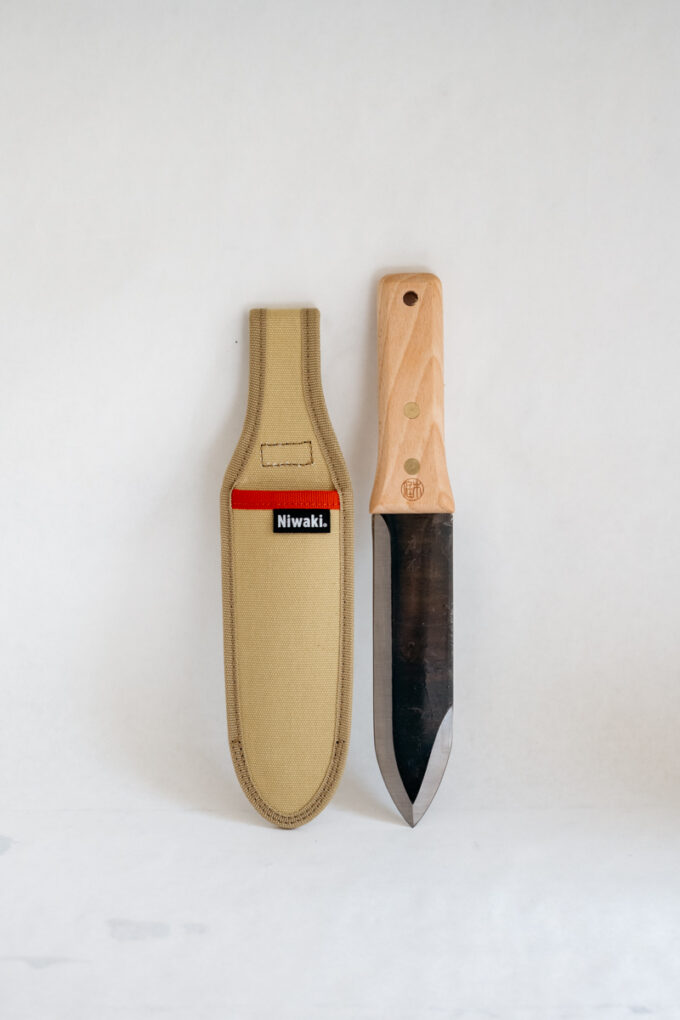 Hori hori trowel by Niwaki at Wilder Antwerp