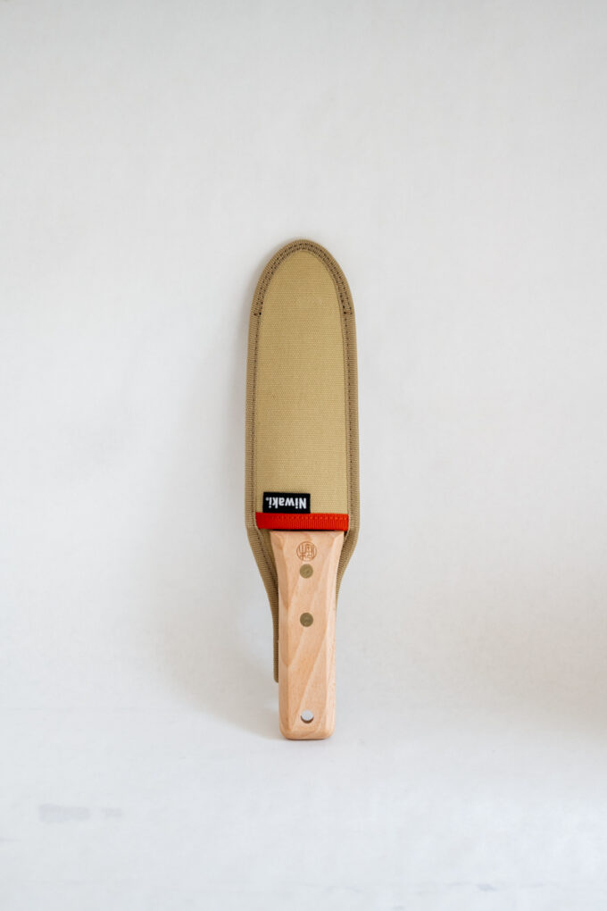 Hori hori trowel by Niwaki at Wilder Antwerp